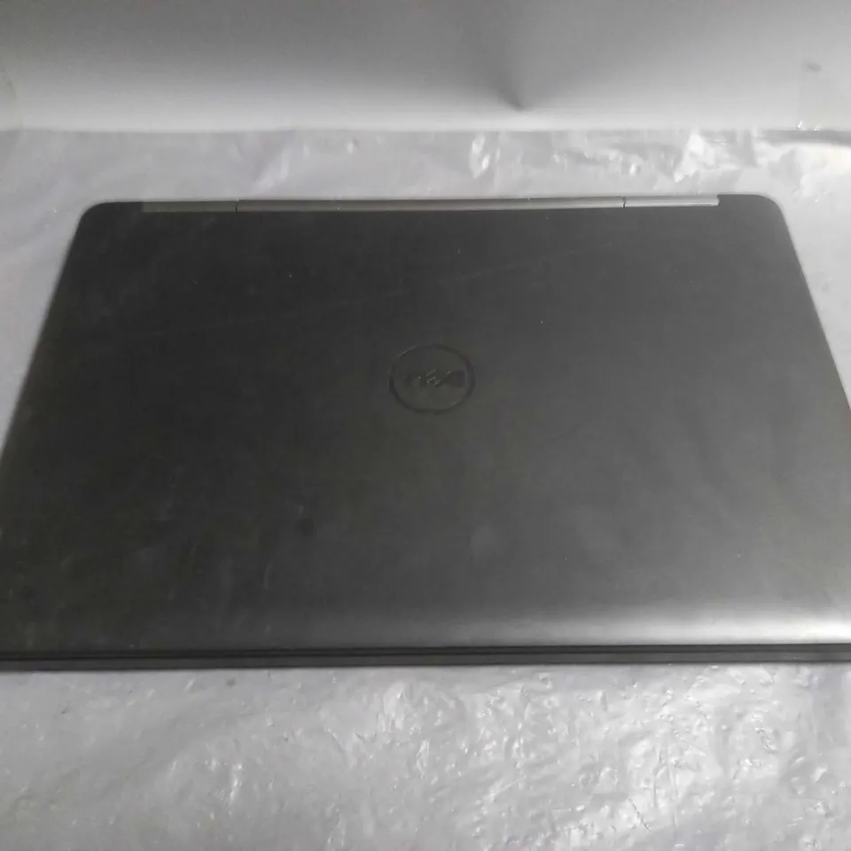 DELL LATITUDE E5540 LAPTOP