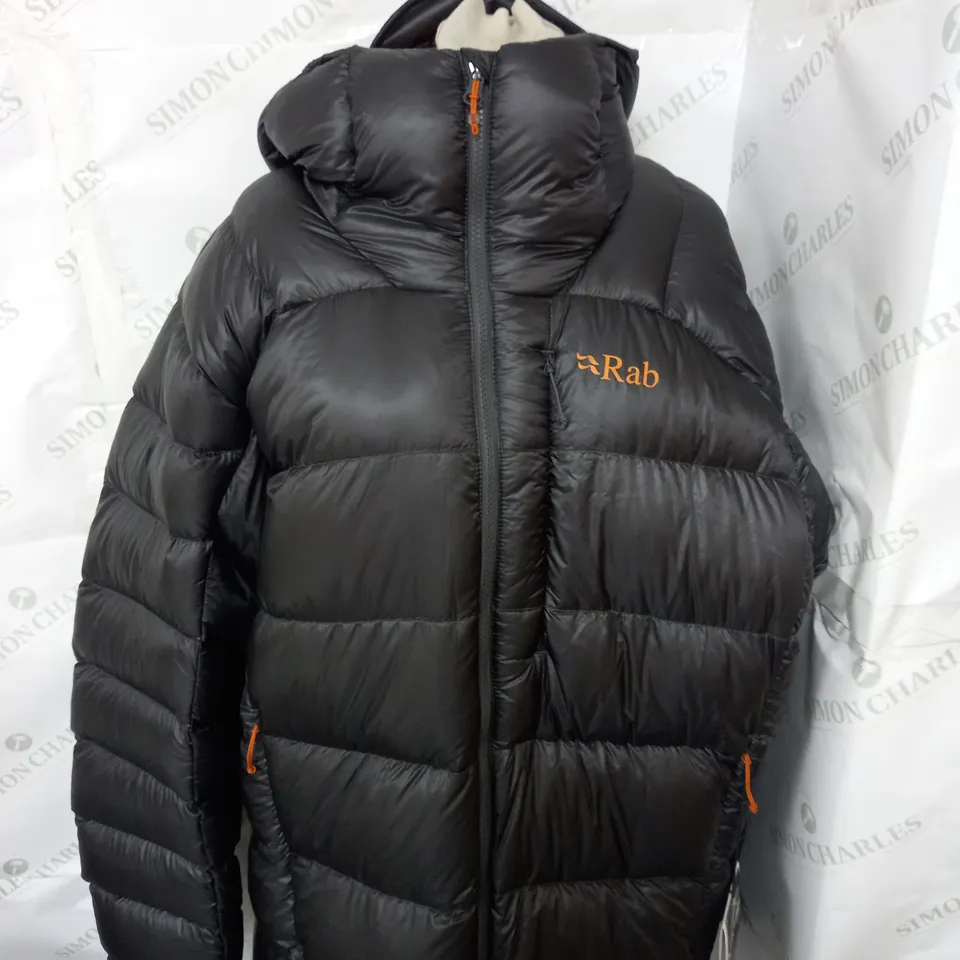 RAB ZIPPED BUBBLE COAT SIZE XXL