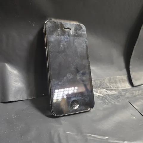 APPLE IPHONE 4 (A1332) SMARTPHONE 