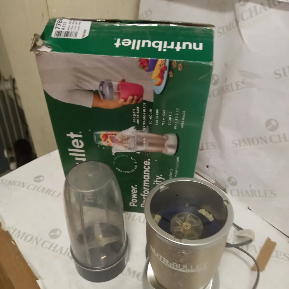 NUTRIBULLET 900W BLENDER CHAMPAGNE MULTI-FUNCTION SMOOTHIE MAKER