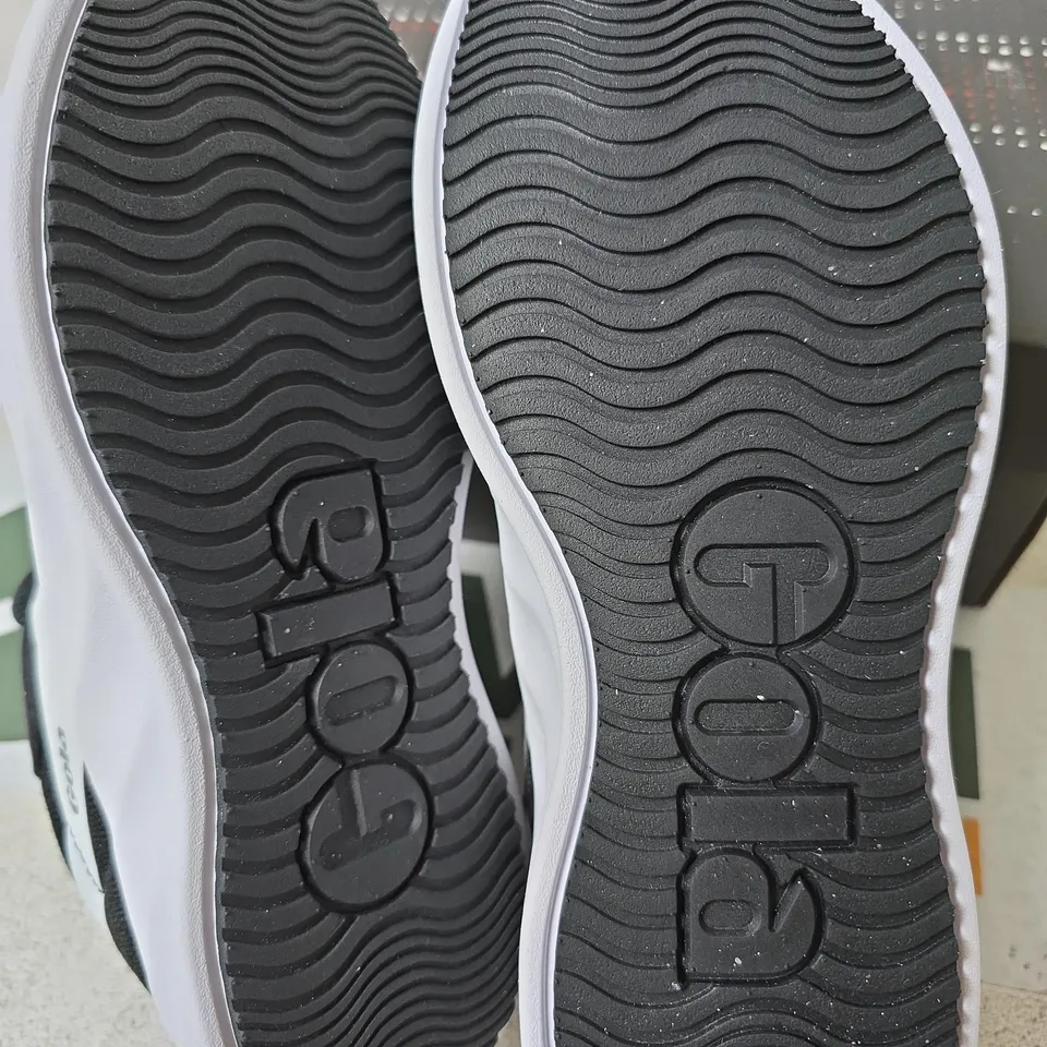BOXED GOALA DRAKEN TRAINERS, BLACK/WHITE - SIZE 3