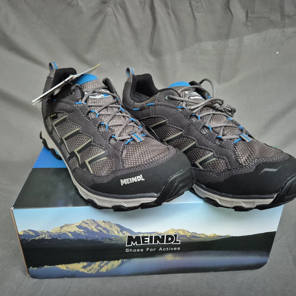 BOXED PAIR OF MEINDL ACTIVO GTX GORE-TEX SHOES - UK SIZE 10.5