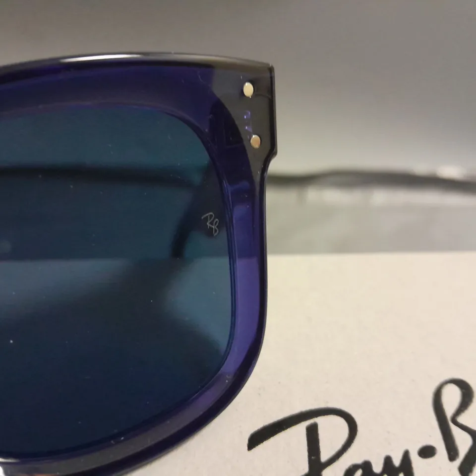 BOXED PAIR OF RAY BAN BLUE GLASSES