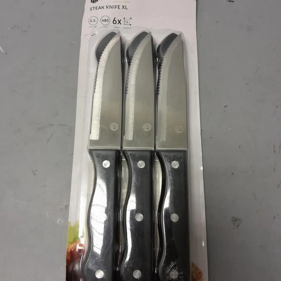 6 BOXED HENDI STEAK KNIFE XLS