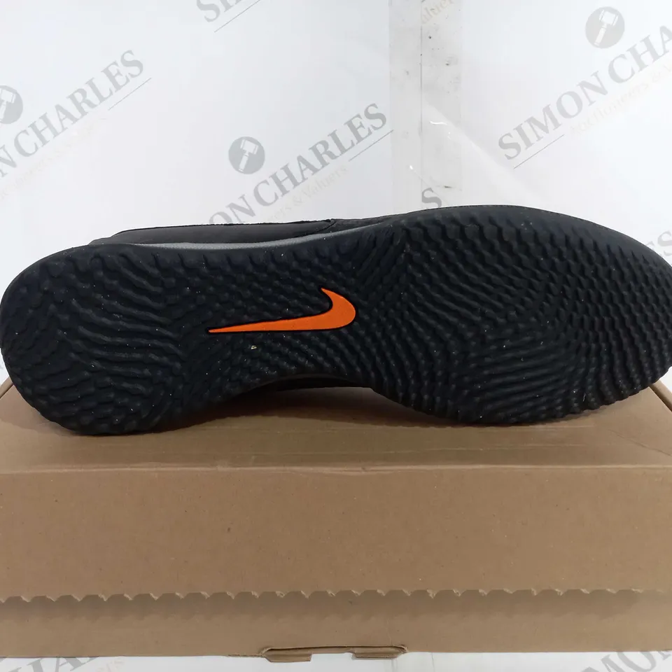 BOXED NIKE SKIN PHANTOM GX ACADEMY IC - UK 11