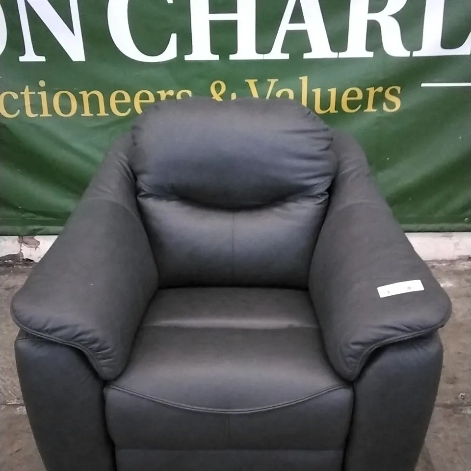 QUALITY BRITISH DESIGNED & MANUFACTURED G PLAN JACKSON ARMCHAIR CAMBRIDGE PETROL BLUE LEATHER