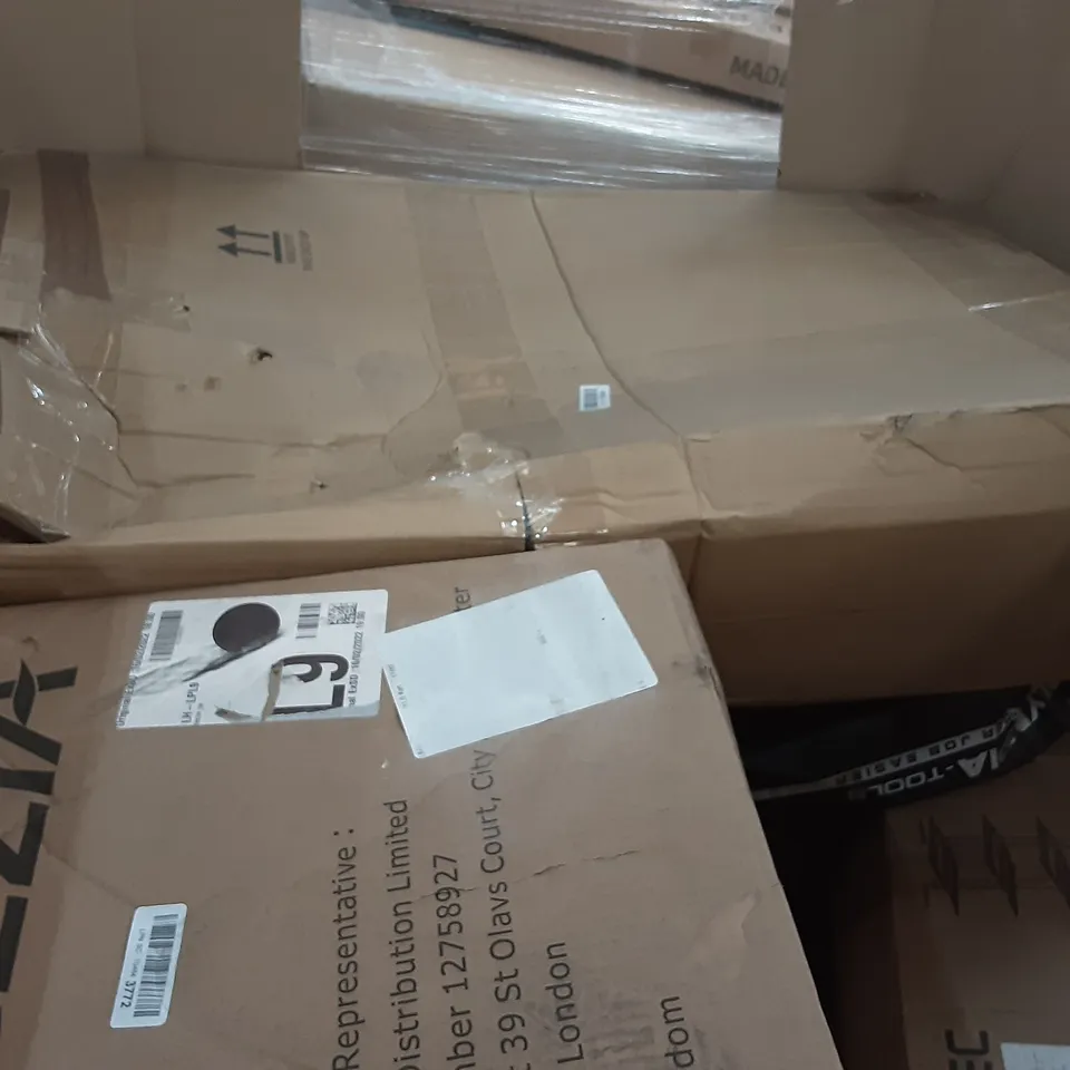PALLET OF ASSORTED PRODUCTS TO INCLUDE BAGZZIZ, HOMIDEC CLOTHES RACK, OLYMPIA-TOOLS
