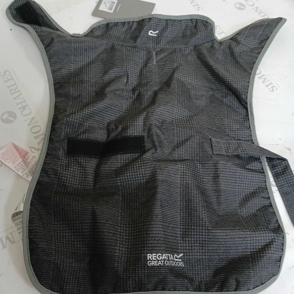 REGATTA ARIO DOG COAT - LEAD GREY - SIZE MEDIUM