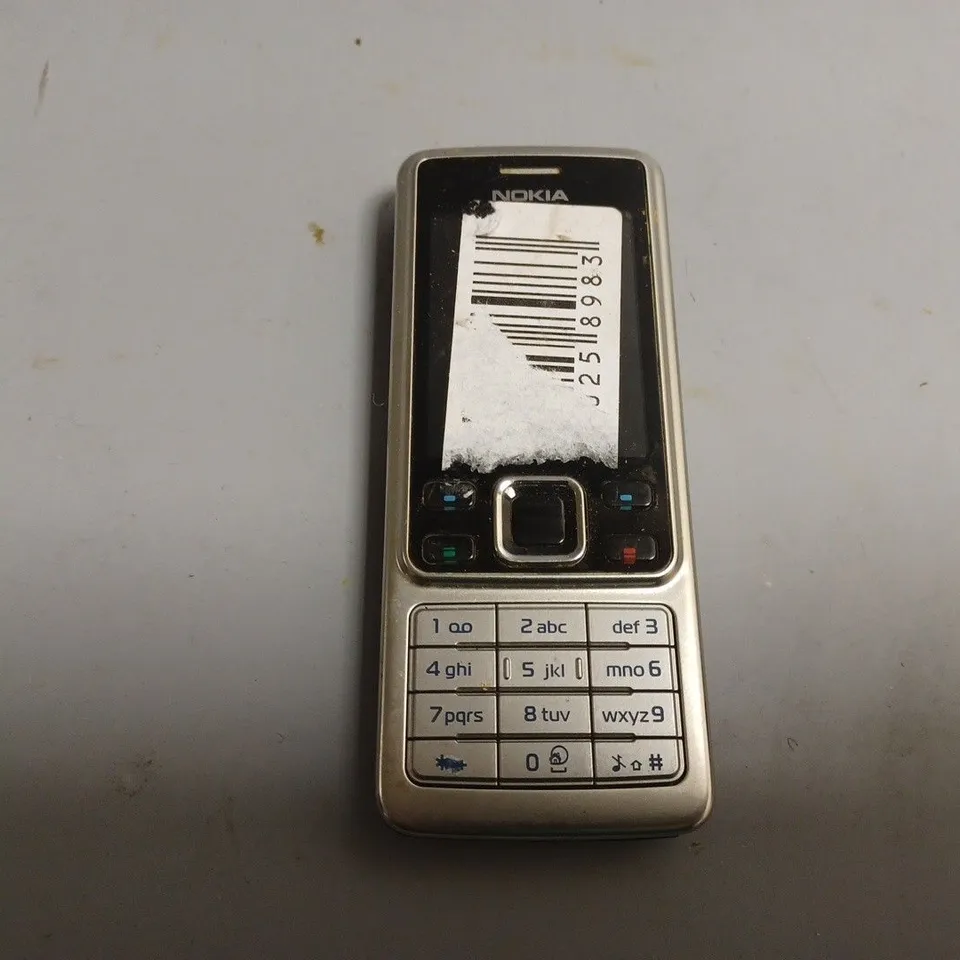 NOKIA RM-217 MOBILE PHONE