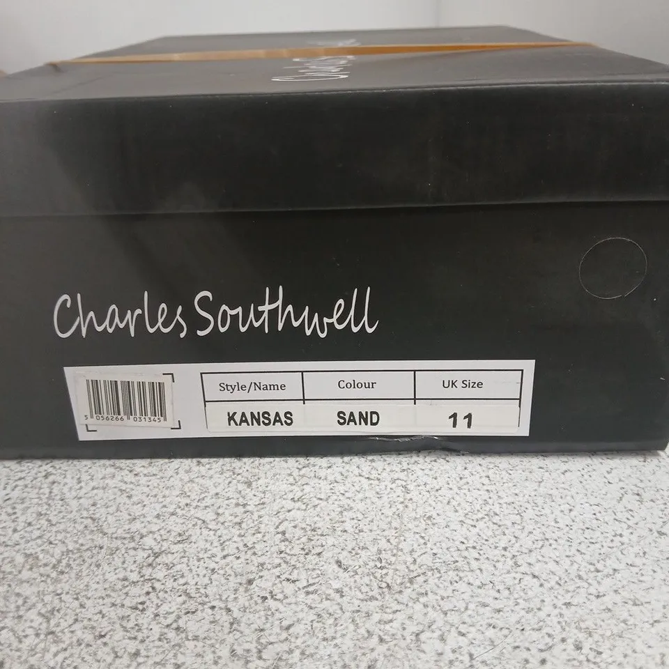 CHARLES SOUTHWELL KANSAS SAND CHELSEA BOOTS – UK 11