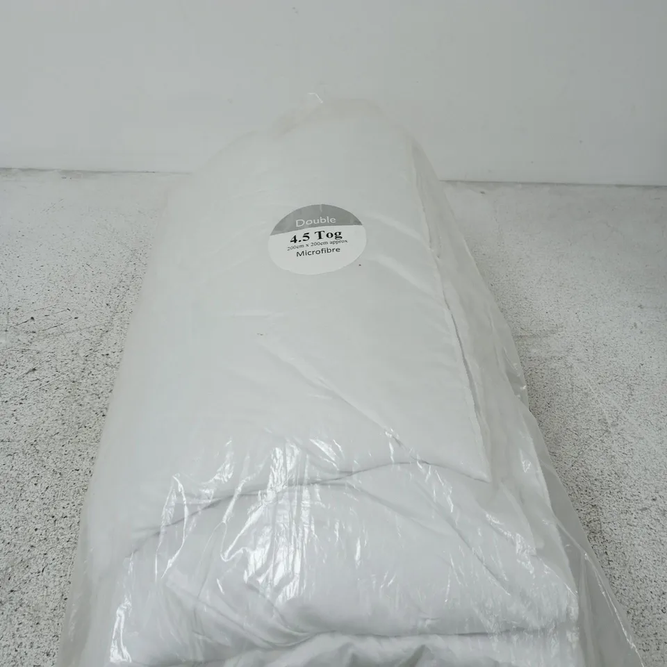 DUVET – DOUBLE 4.5 TOG MICROFIBRE, 200X200CM (PACKAGED)