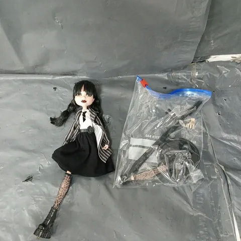 MONSTER HIGH WEDNESDAY ADDAMS DOLL