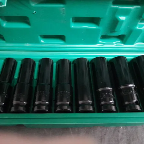 10PC SOCKET SET 