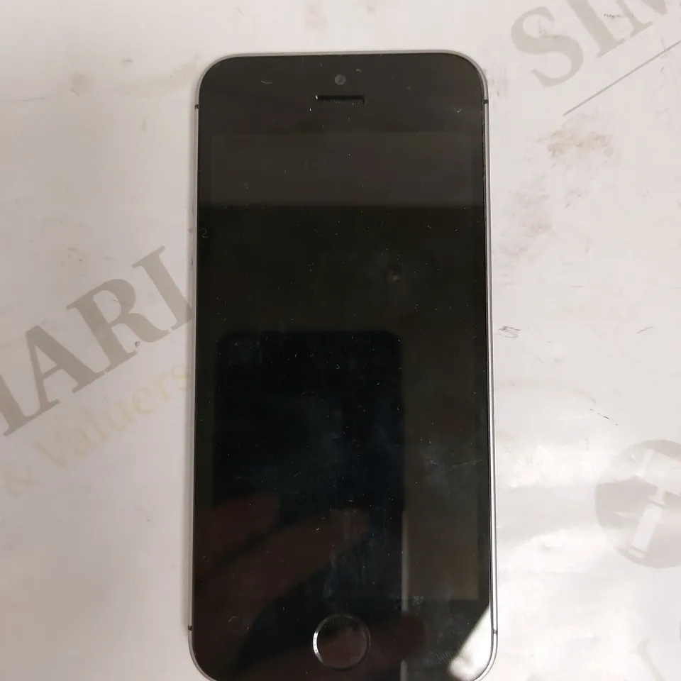 APPLE IPHONE SE (1ST GENERATION) A1723 