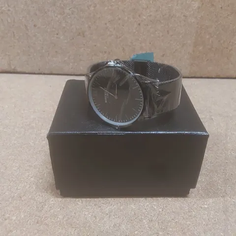 BOXED DISTRICT LONDON WATCHES 