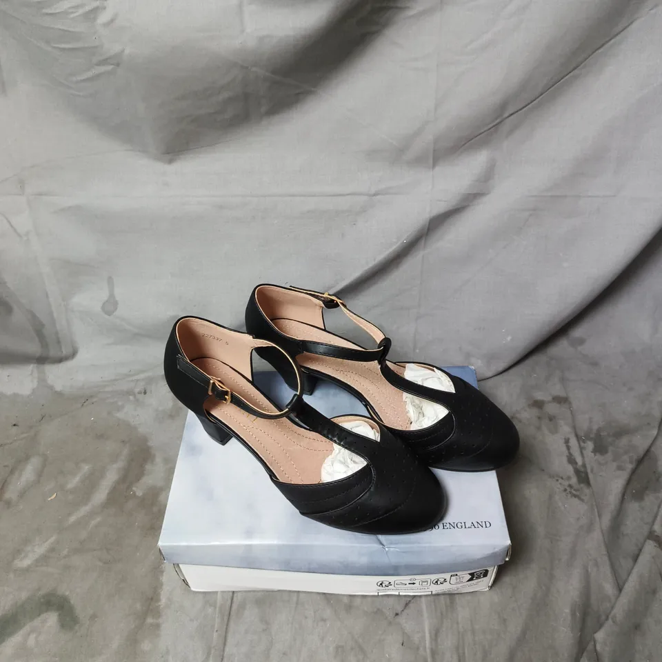 AJVANI WOMEN'S BLACK T-STRAP HEEL – UK 5 (EU 37)