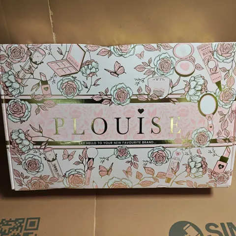 SEALED PLOUISE COSMETICS BOX SET