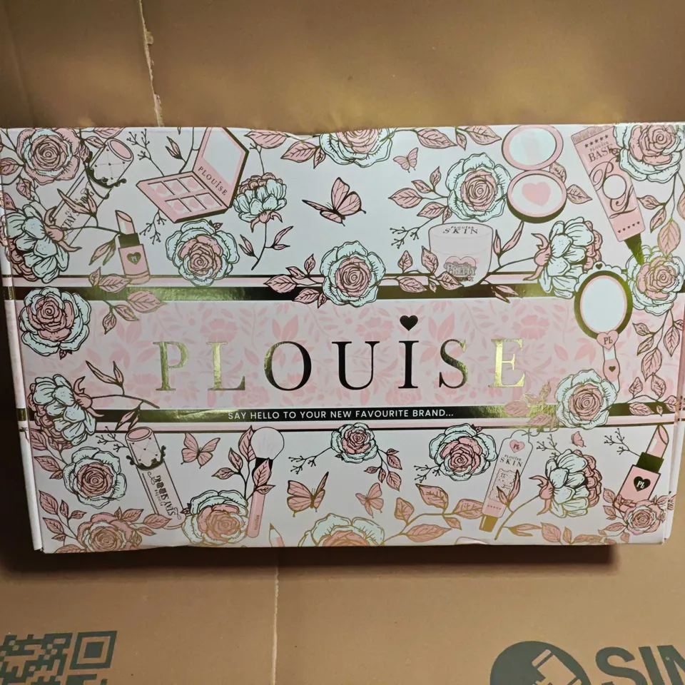 SEALED PLOUISE COSMETICS BOX SET