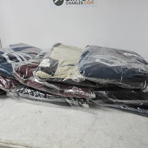 BOX OF APPROXIMATELY 9 ASSORTED BRAND NEW REGATTA CLOTHING ITEMS IN VARIOUS STYLES, COLOURS AND SIZES 