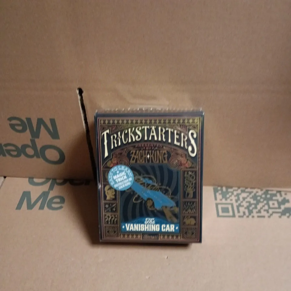 TRICKSTARTERS MAGIC TRICK BOX – THE VANISHING CAR 