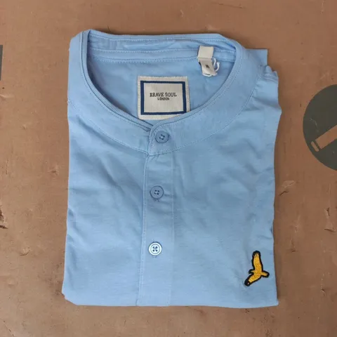 BRAVE SOUL MEN'S GRANDAD POLO SHIRT IN POWDER BLUE SIZE MEDIUM