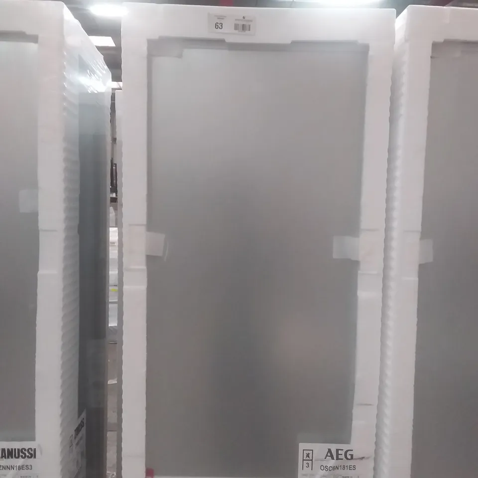 AEG OSC6N181ES FRIDGE FREEZER RRP £834.00