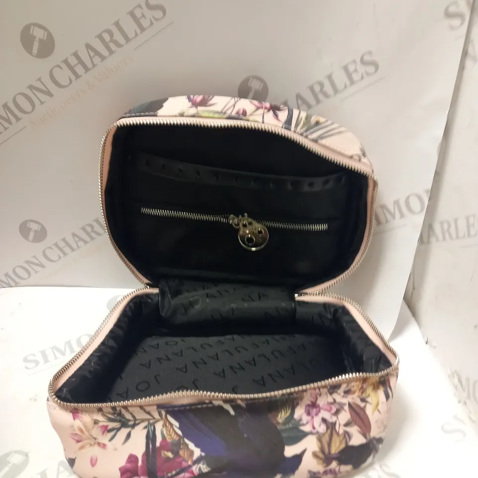 BOX OF APPROXIMATELY 5 JOANA FULANA PREMIUM COLLECTION FLORAL BIRD STORAGE BAGS PINK