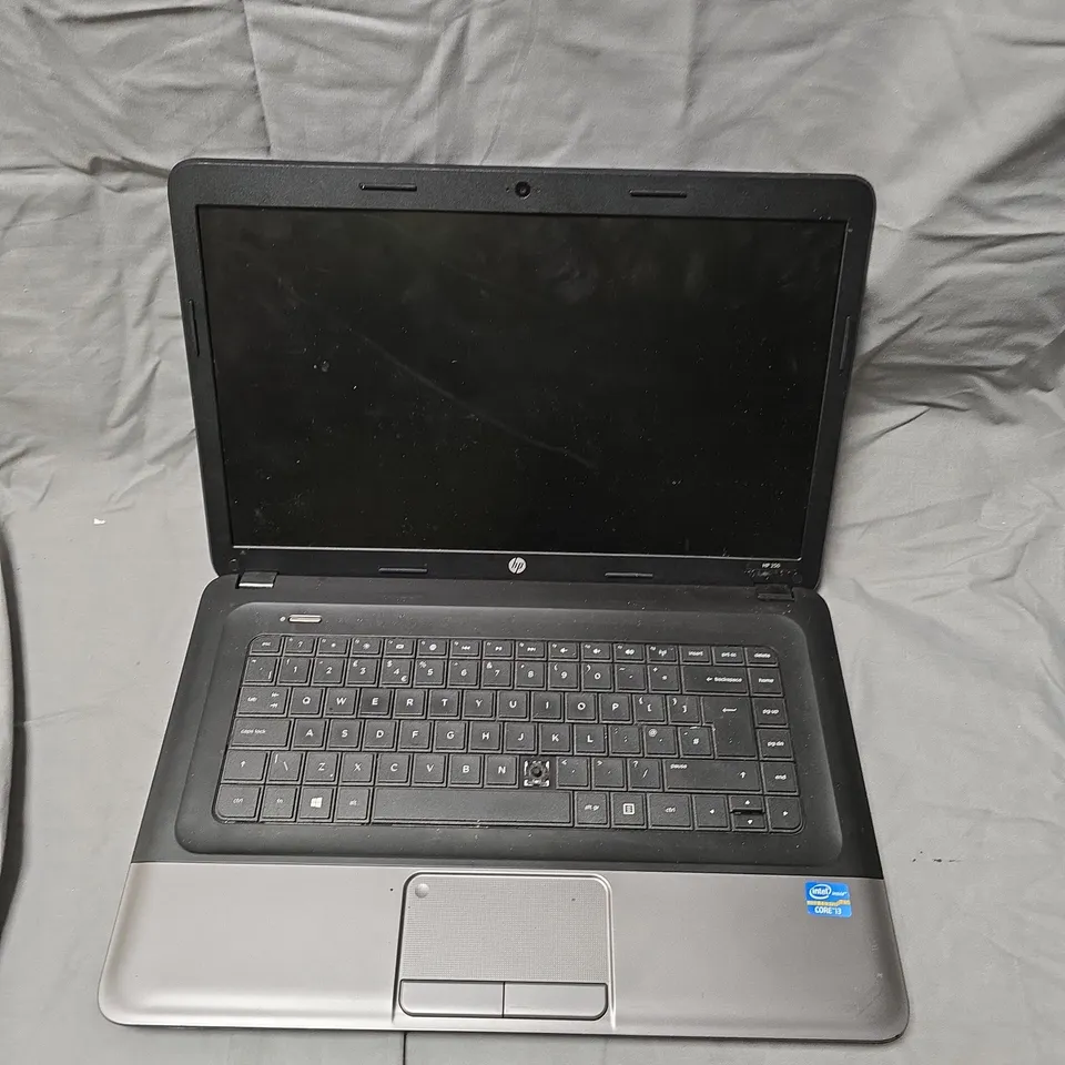 HP 250 LAPTOP PC