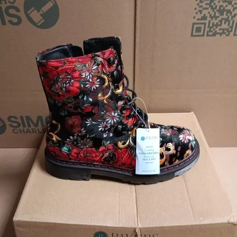 BOXED PAIR OF PAVERS WOMEN'S BLACK & RED FLORAL ANKLE BOOTS - 4