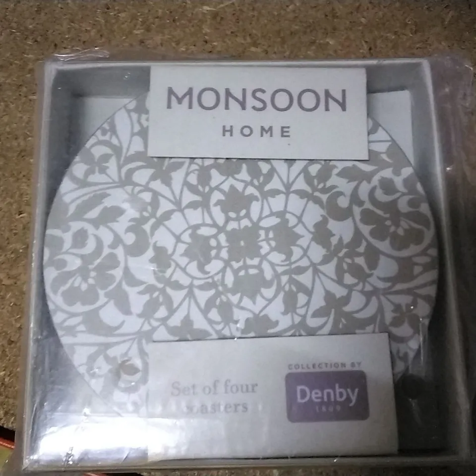 MONSOON CHRYSANTHEMUM SET OF 4 COASTERS