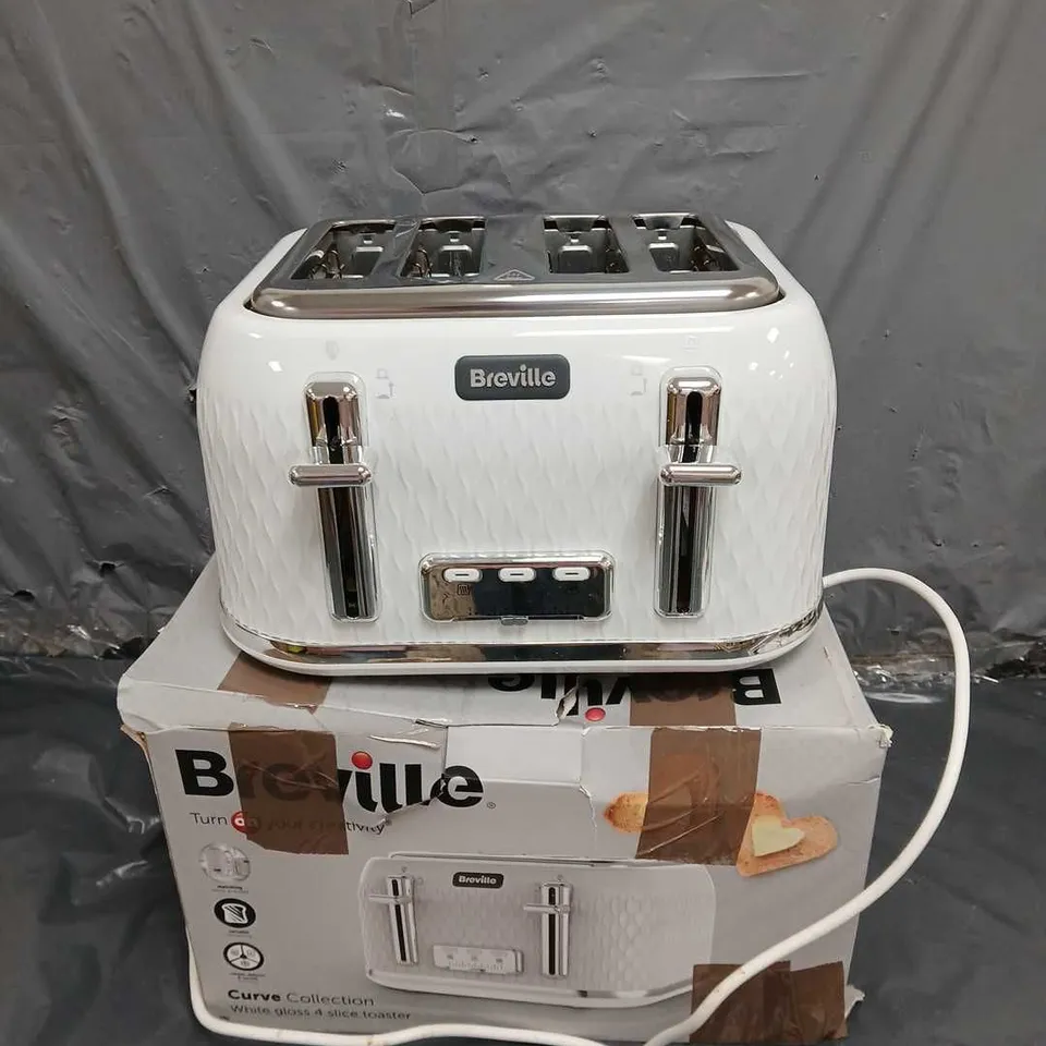 BOXED BREVILLE CURVE COLLECTION 4 SLICE TOASTER IN WHITE GLOSS