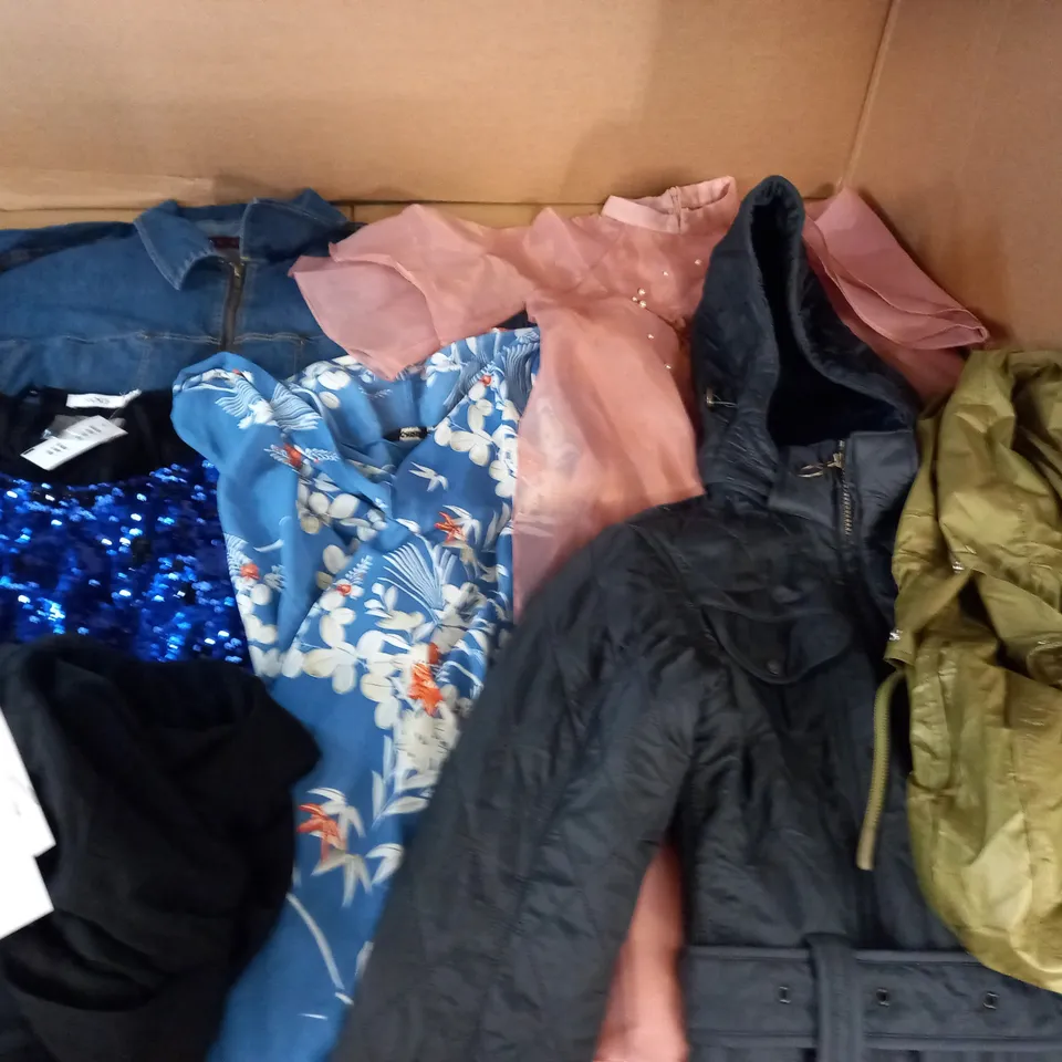 LARGE QUANTITY OF ASSORTED CLOTHING ITEMS TO INCLUDE ZARA, RICKIS AND H&M