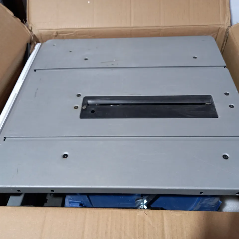 HYUNDAI 1800W 10” / 30MM ELECTRIC TABLE SAW