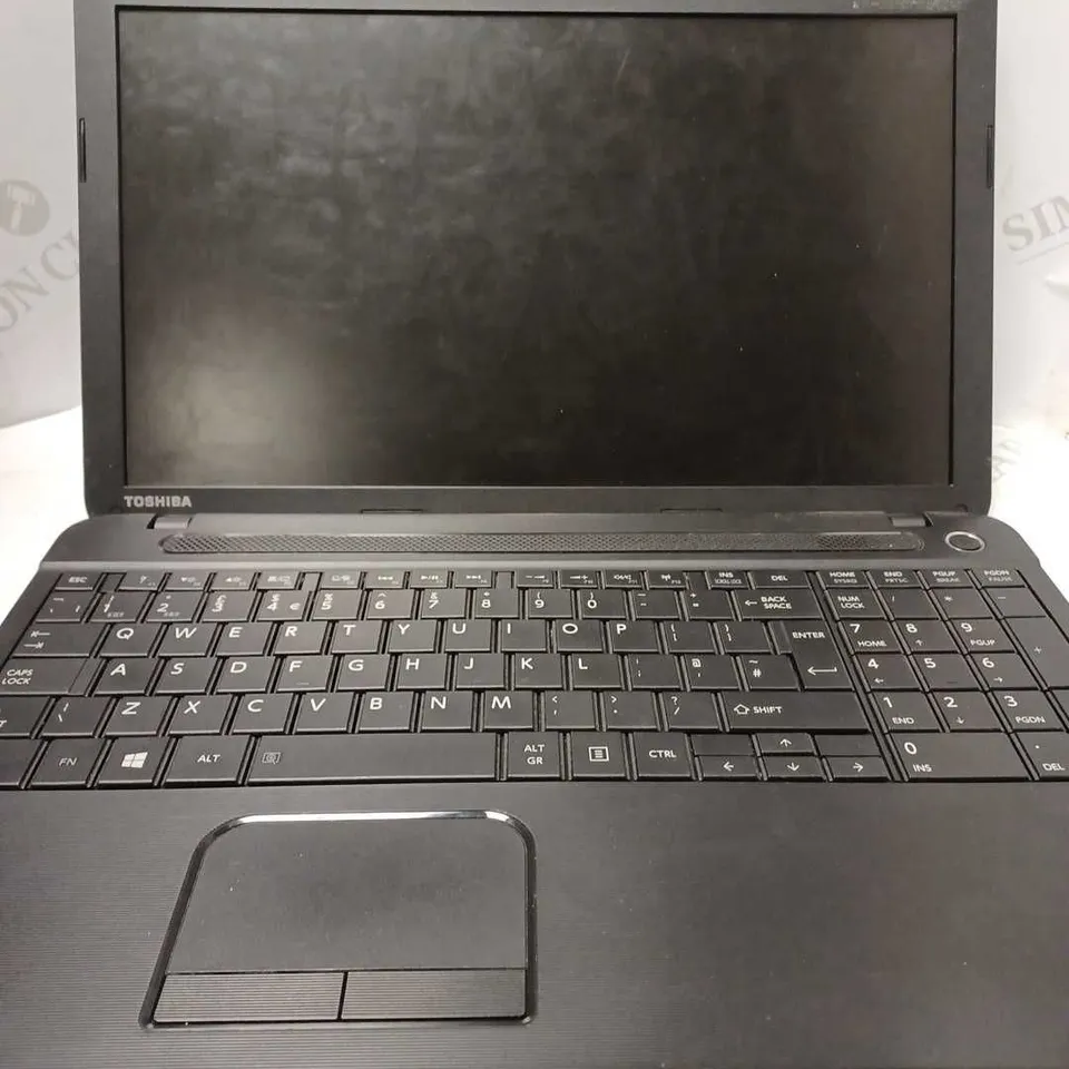 TOSHIBA SATELLITE PRO C50-A-1E2 LAPTOP 