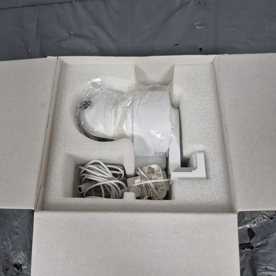 BOXED LINK2HOME SMART AUTO-TRACKING FULL COLOUR NIGHT VISION CAMERA