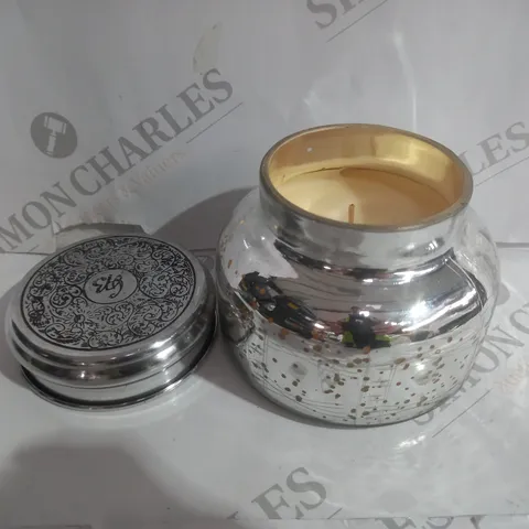 ANTHROPOLOGIE GRAPEFRUIT CANDLE