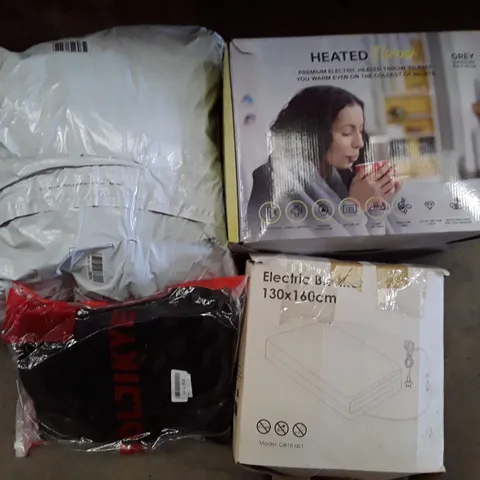 PALLET CONTAINING AN ASSORTMENT OF HOUSEHOLD ITEMS TO INCLUDE HEATED FOOT WARMER, SMART HEATED VEST AND ELECTRIC BLANKETS ECT