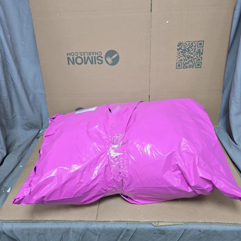 COZEE HOME FAMILY OVERSIZE VELVETSOFT THROW - DARK GREY