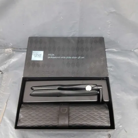 BOXED GHD MAX - WIDE PLATE HAIR STRAIGHTENER - BLACK