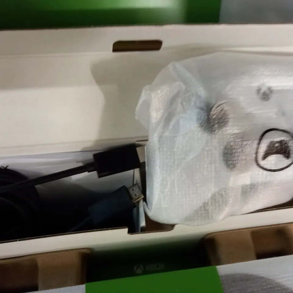 BOXED XBOX SERIES S 512GB SSD GAMES CONSOLE