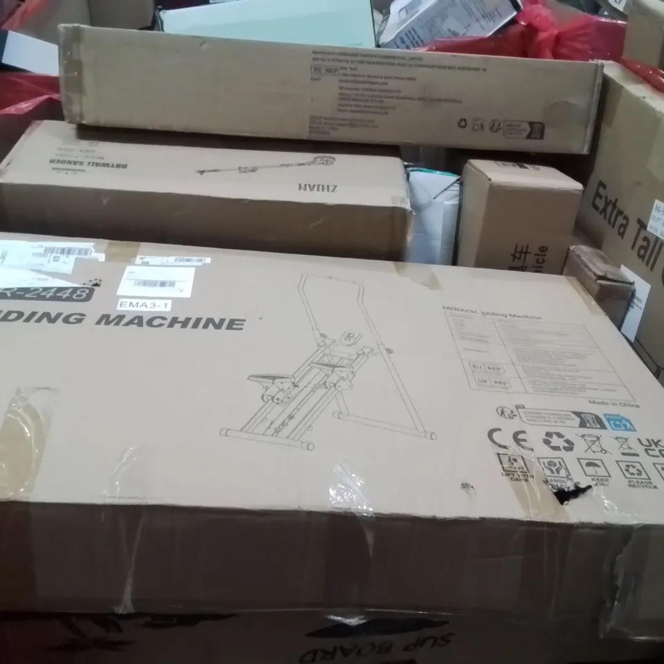 PALLET CONTAINING VARIOUS ASSORTED BOXED HOUSEHOLD ITEMS TO INCLUDE: SUP BOARD, SLIDING EXERCISE MACHINE, EXTRA TALL GATE, DRYWALL SANDER AND LOTS MORE UNMARKED BOXED ITEMS 