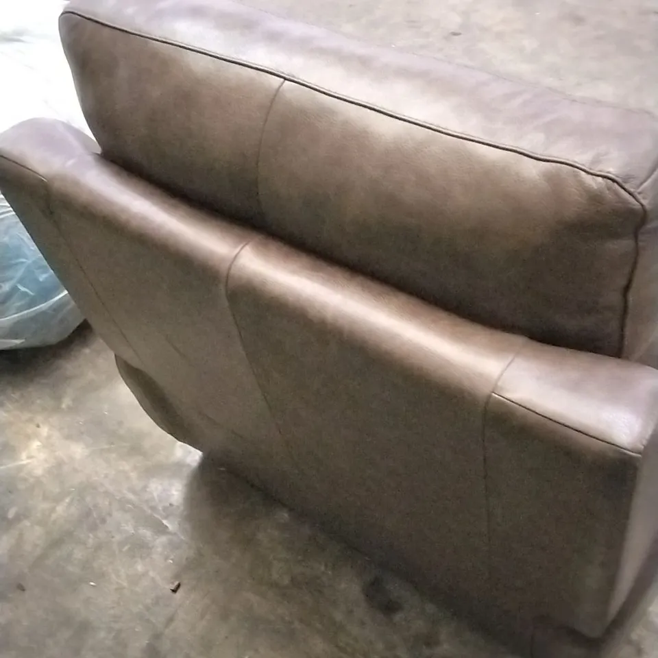 QUALITY ITALIAN DESIGNER IMPERIA POWER RECLINER ARMCHAIR IN CHOCOLATE LEATHER