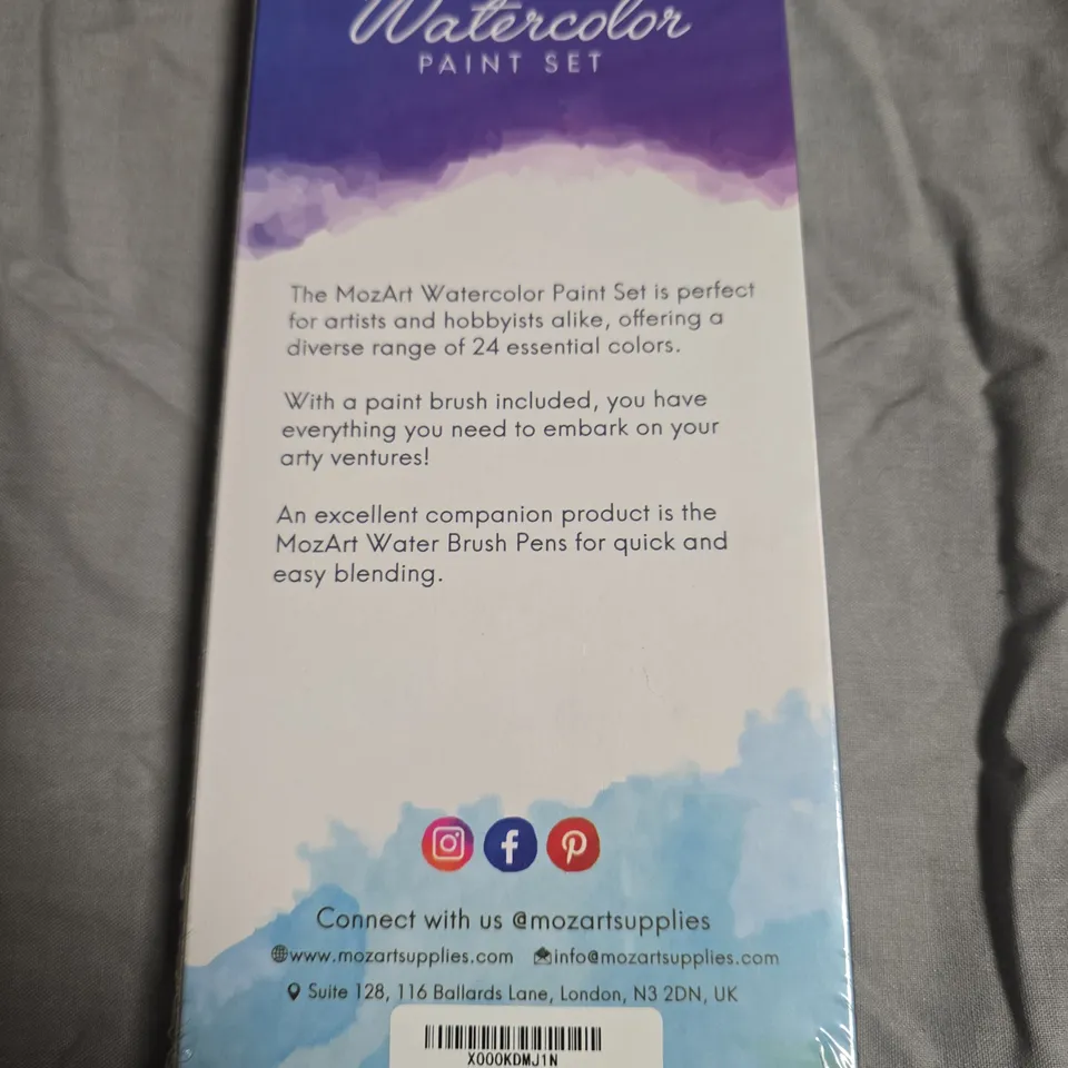 APPROXIMATELY 10 MOZART WATERCOLOR PAINT SET – 24 COLOURS WITH BRUSH INCLUDED