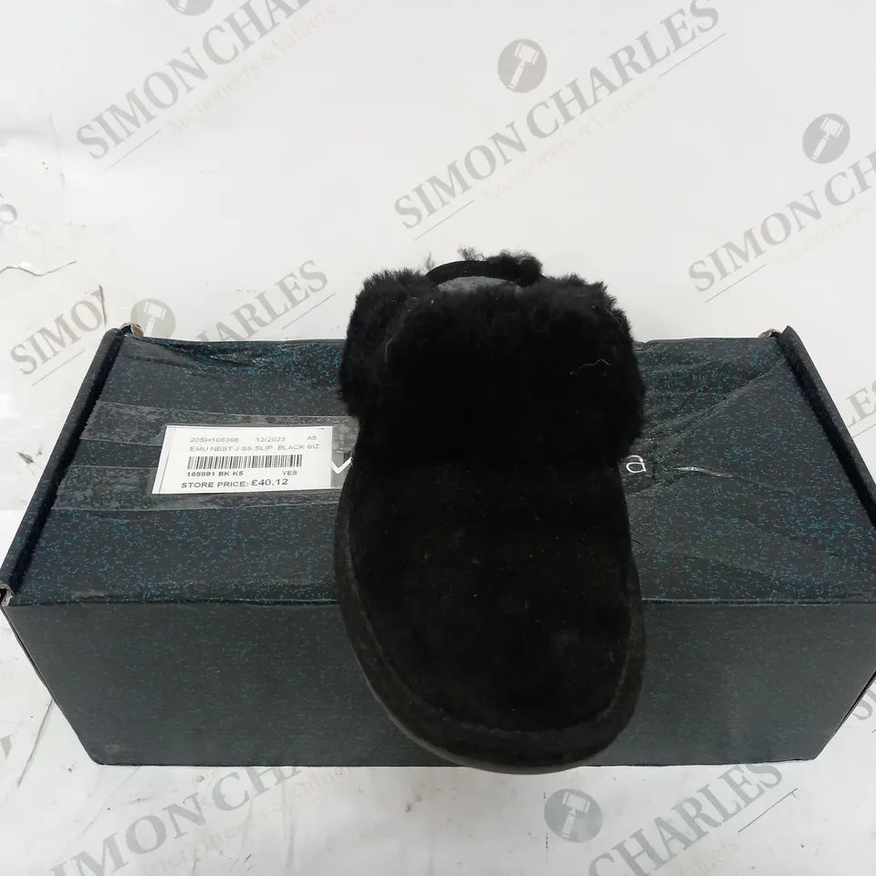 BOXED EMU AUSTRALIA NEST SLIPPERS, BLACK - SIZE 5