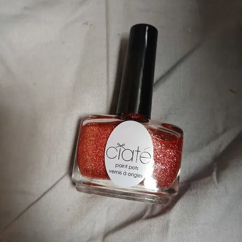 BOX OF APPROXIMATELY 360 CIATÉ LONDON NAIL PAINT POTS – SERENDIPITY (PP170) GLITTER RED-NO EXPIRY DATE SHOWN 