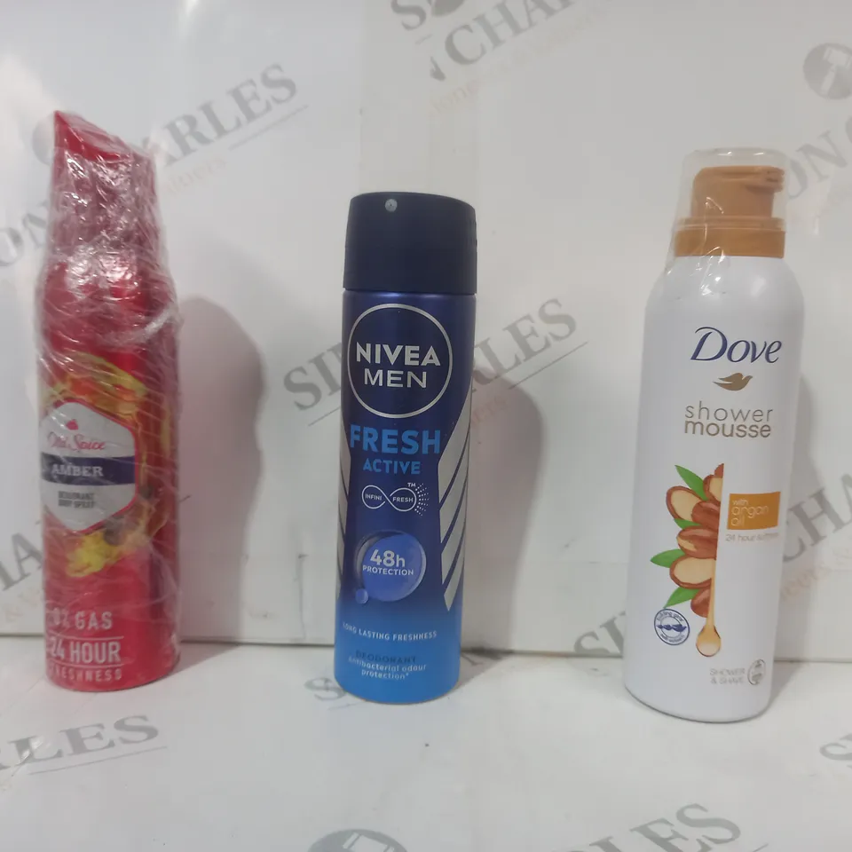 APPROXIMATELY 15 ASSORTED AEROSOL ITEMS IN INCLUDE DOVE SHOWER MOUSSE, NIVIA DEODORANT, OLD SPICE BODY SPRAY, ETC - COLLECTION ONLY