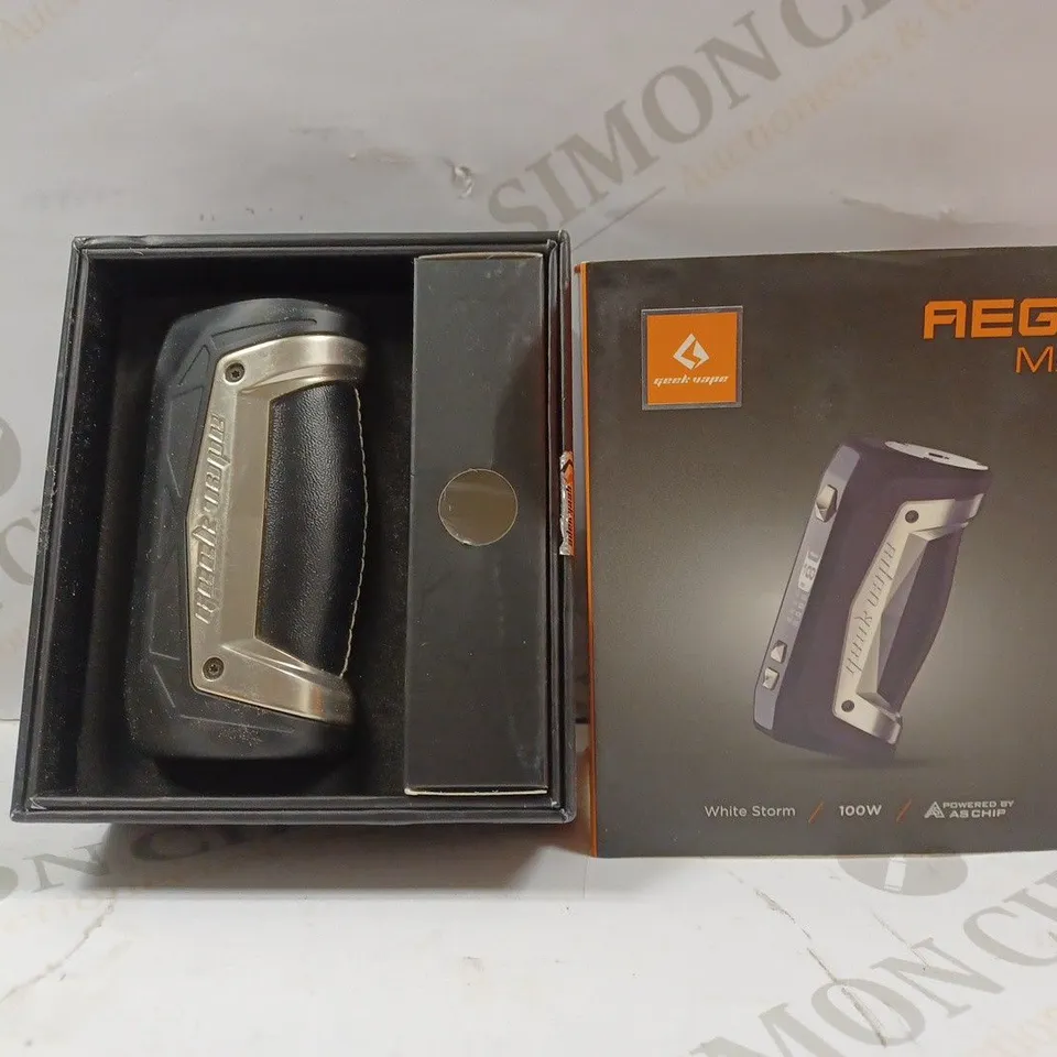 BOXED GEEKVAPE AEGIS MAX KIT IN WHITE STORM 