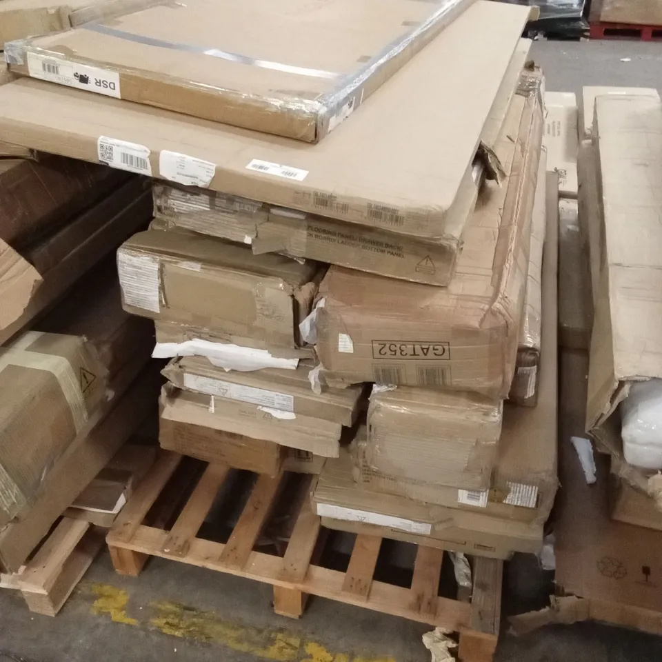 PALLET OF ASSORTED INCOMPLETE DESIGNER FURNITURE PARTS AND PIECES 
