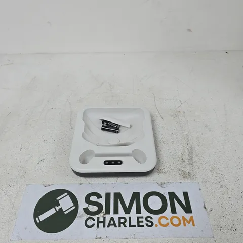 VENOM CHARGING STATION FOR META QUEST 3 (BATTERIES INCLUDED)