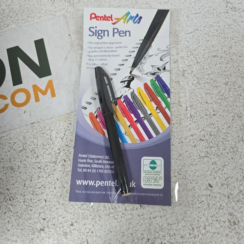 TOTE OF APPRIXMATELY 15 ASSORTED ITEMS TO INCLUDE: PENTEL SIGN PEN